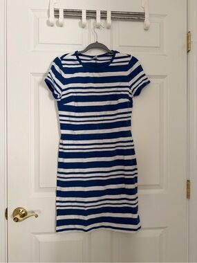Old Navy Blue & White Striped Short Sleeve Shift Dress